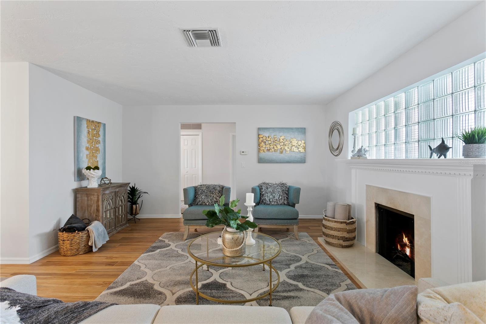 2090 IOWA AVE NE, ST PETERSBURG, FL, 33703