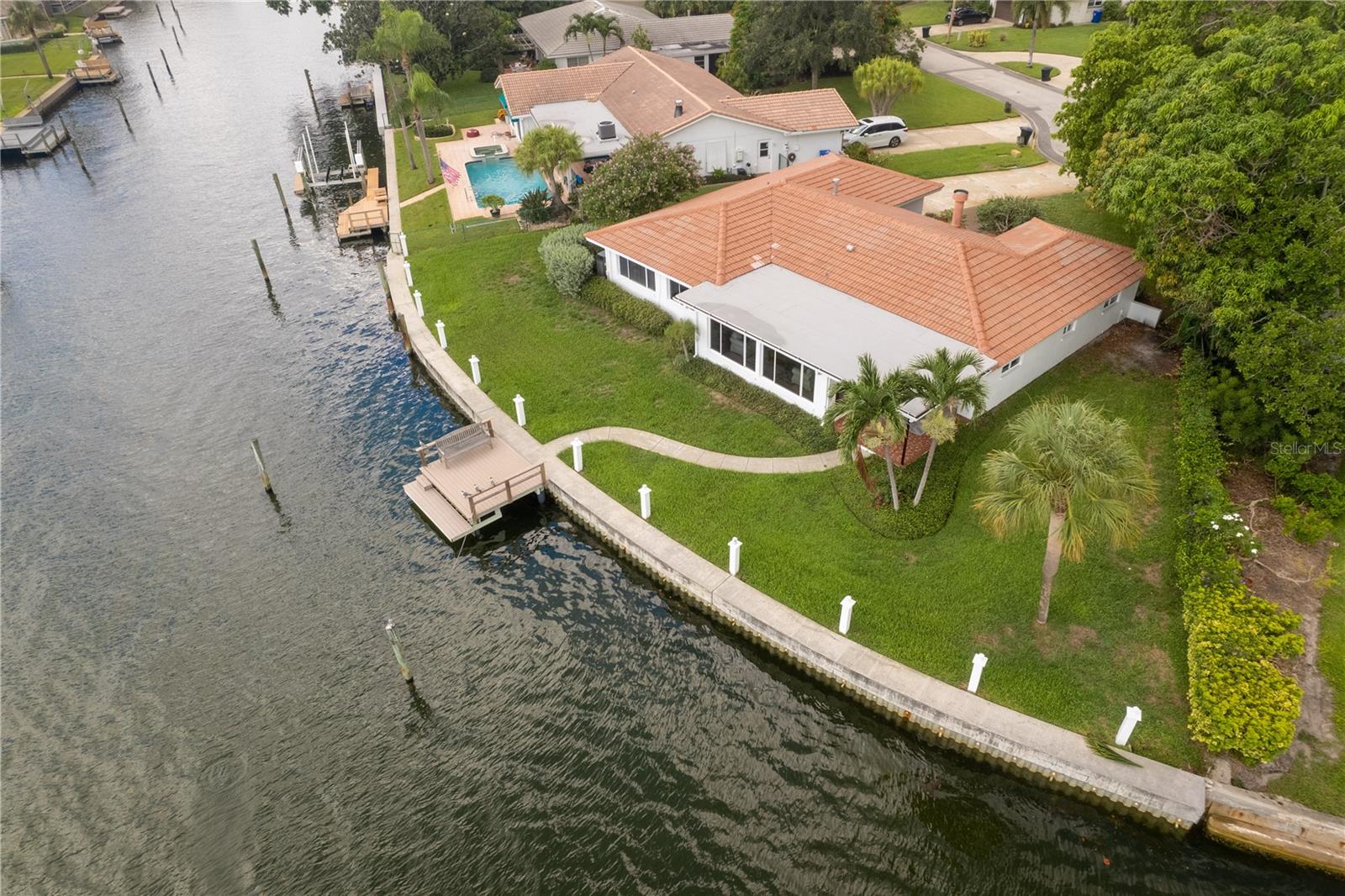 2090 IOWA AVE NE, ST PETERSBURG, FL, 33703
