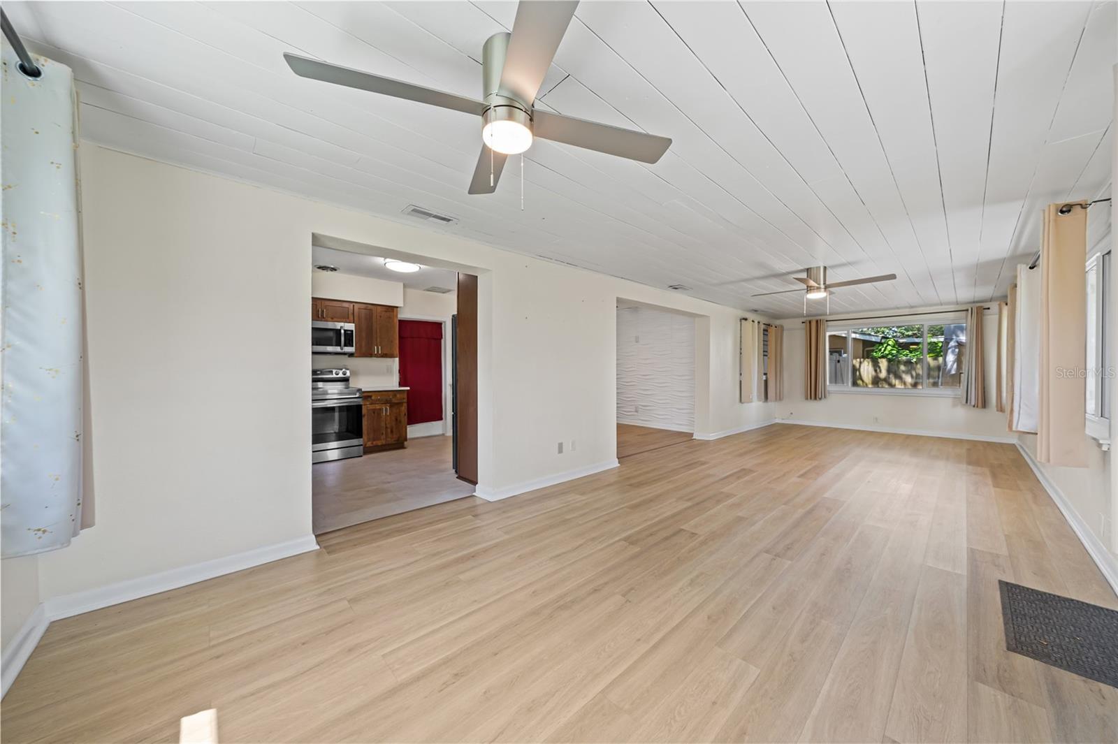 2452 CHAUCER ST, CLEARWATER, FL, 33765