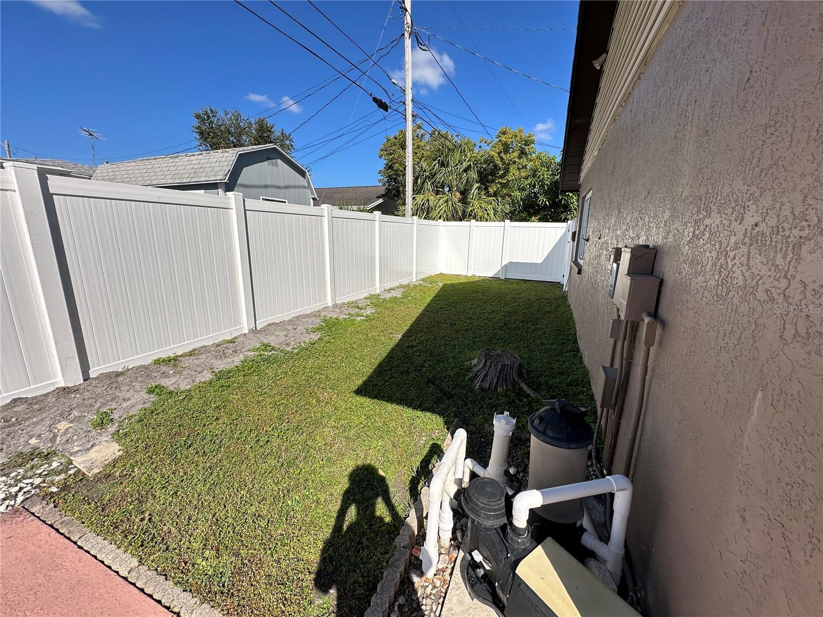 1728 W LAGOON CIR, CLEARWATER, FL, 33765
