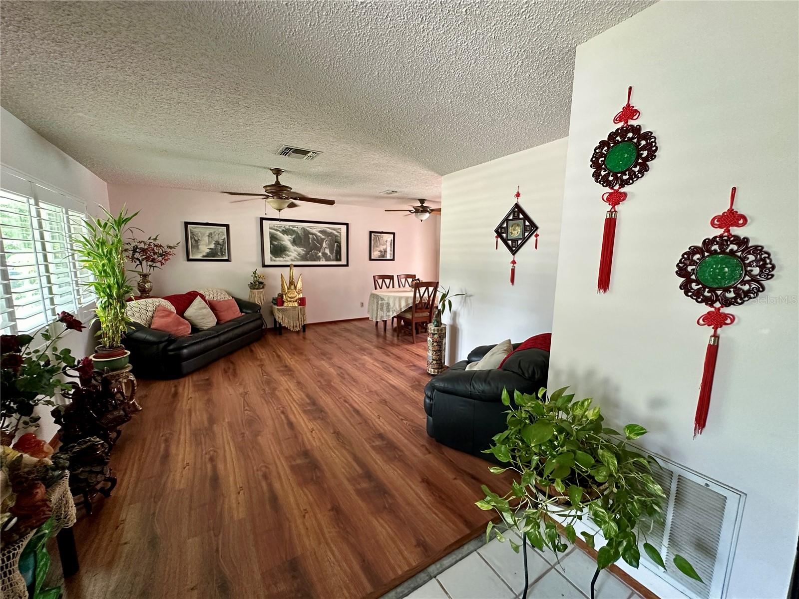 1728 W LAGOON CIR, CLEARWATER, FL, 33765
