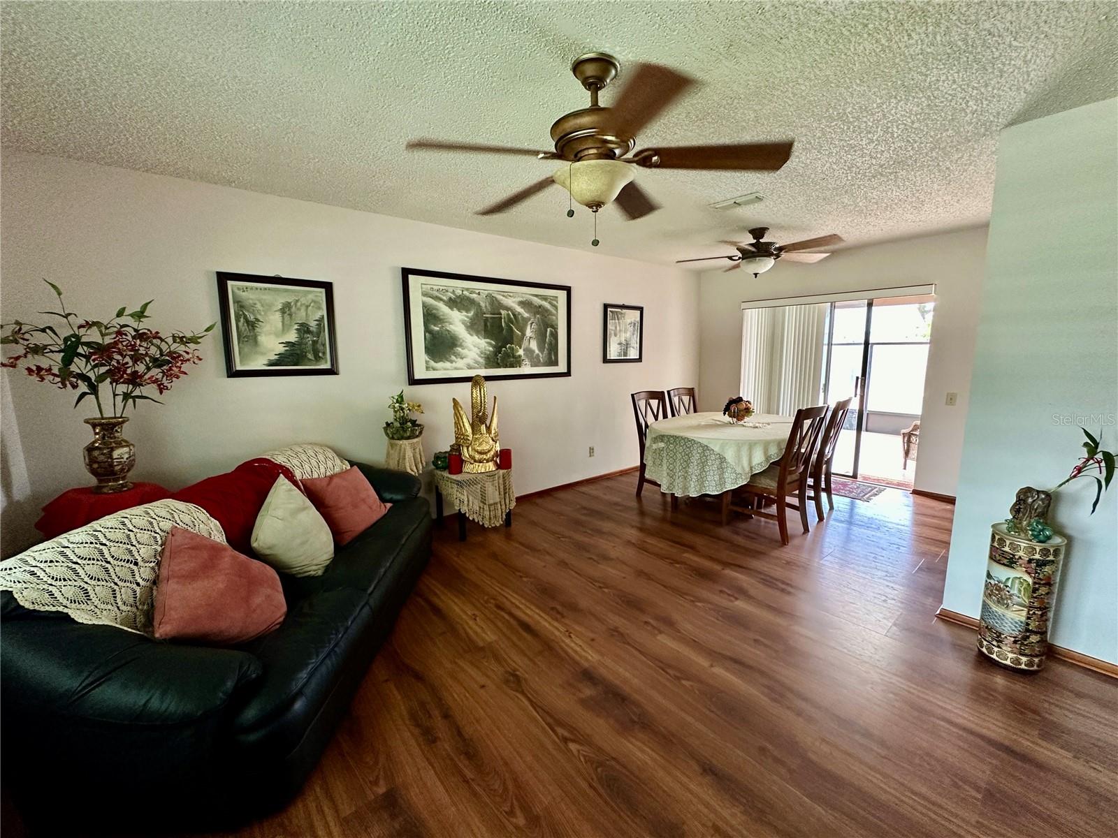 1728 W LAGOON CIR, CLEARWATER, FL, 33765