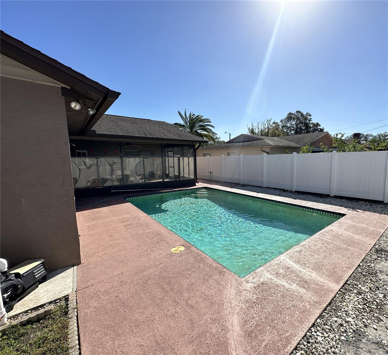1728 W LAGOON CIR, CLEARWATER, FL, 33765
