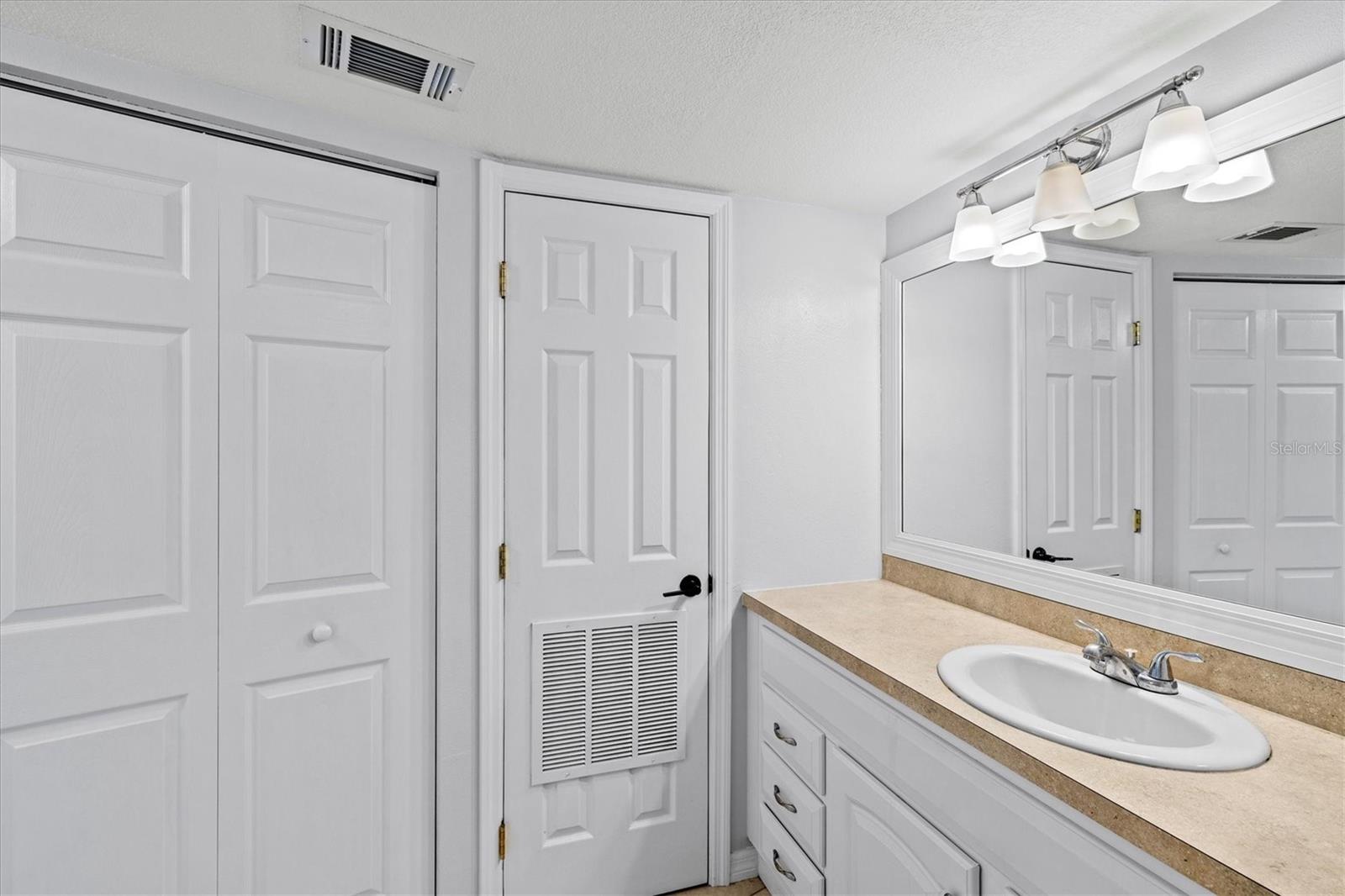 4440 IRONWOOD CIR #106D, BRADENTON, FL, 34209