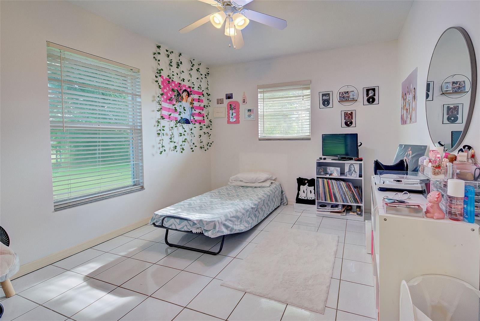 879 E SEMINOLE DR, VENICE, FL, 34293