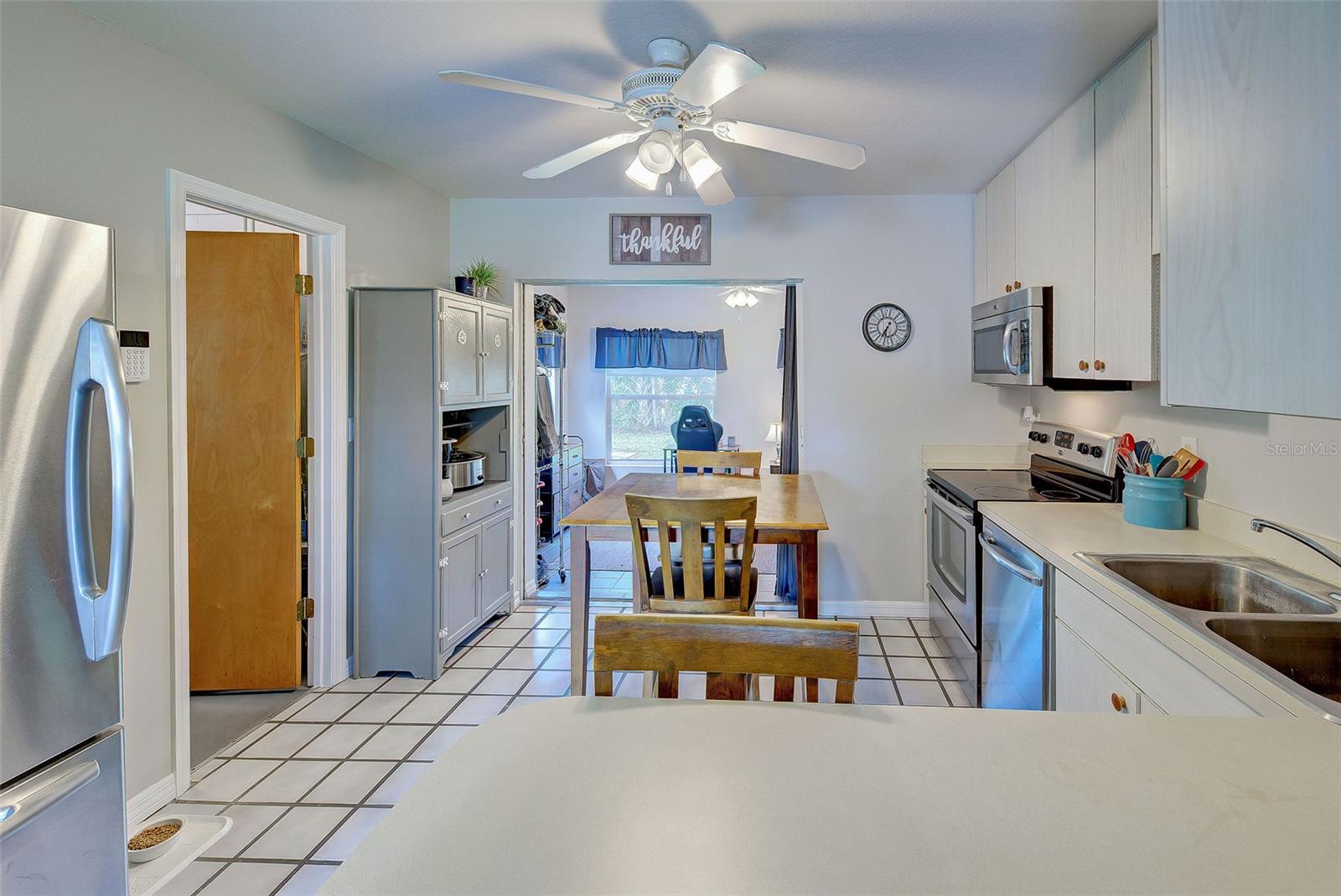 879 E SEMINOLE DR, VENICE, FL, 34293