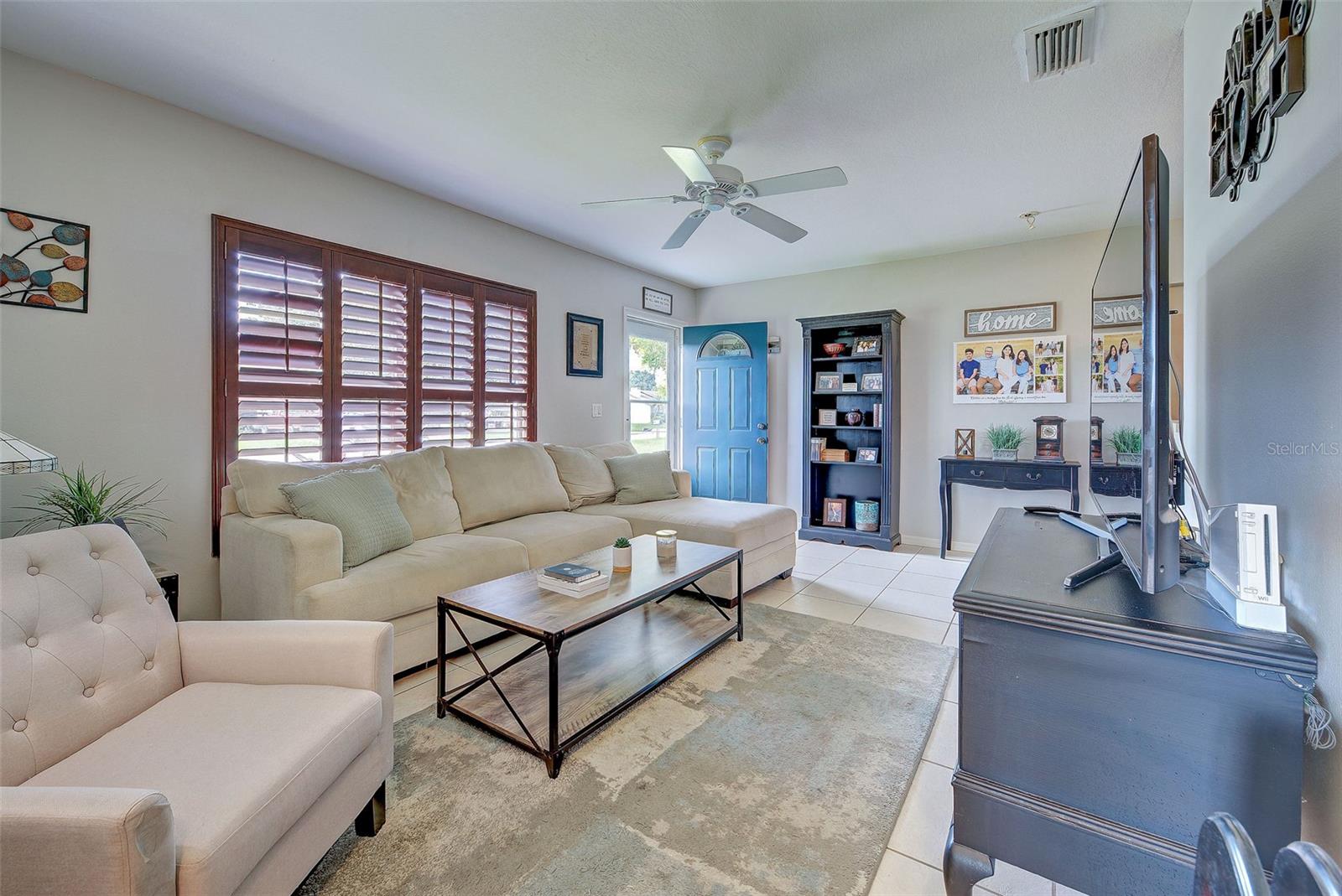 879 E SEMINOLE DR, VENICE, FL, 34293