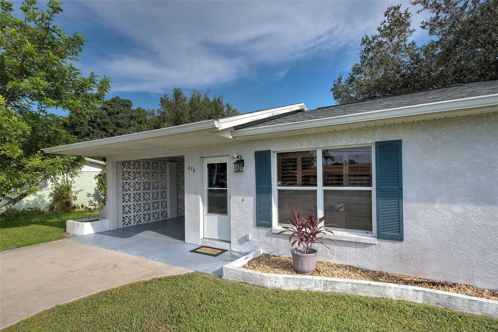 879 E SEMINOLE DR, VENICE, FL, 34293