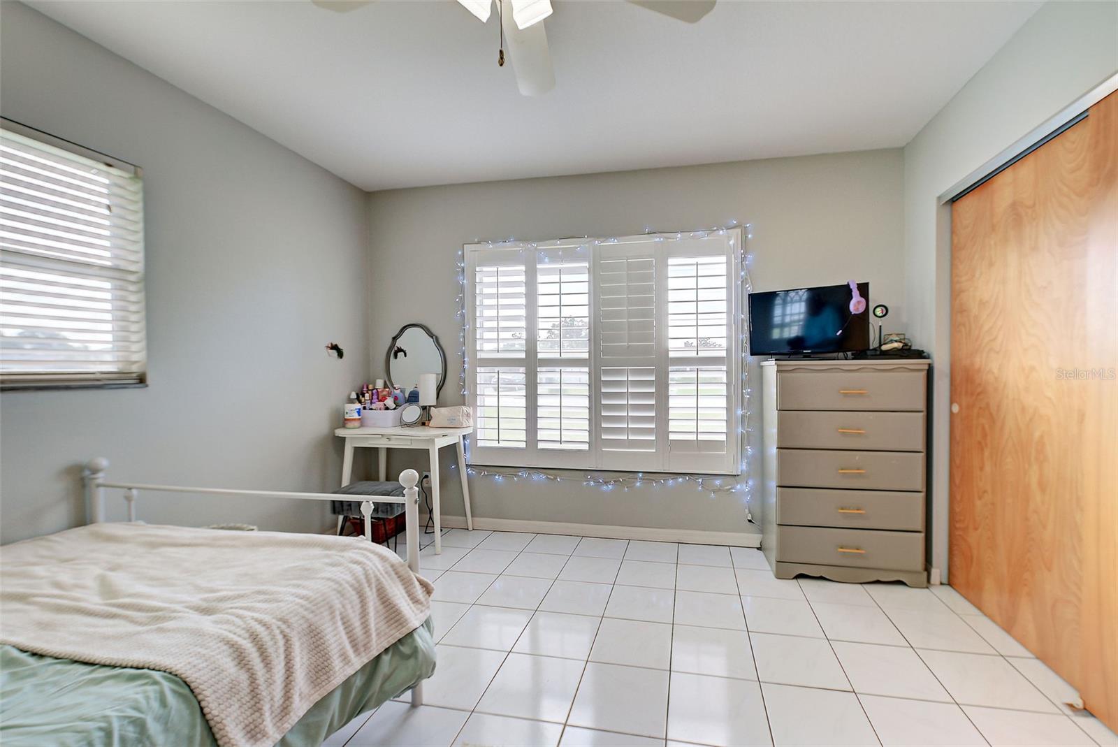 879 E SEMINOLE DR, VENICE, FL, 34293
