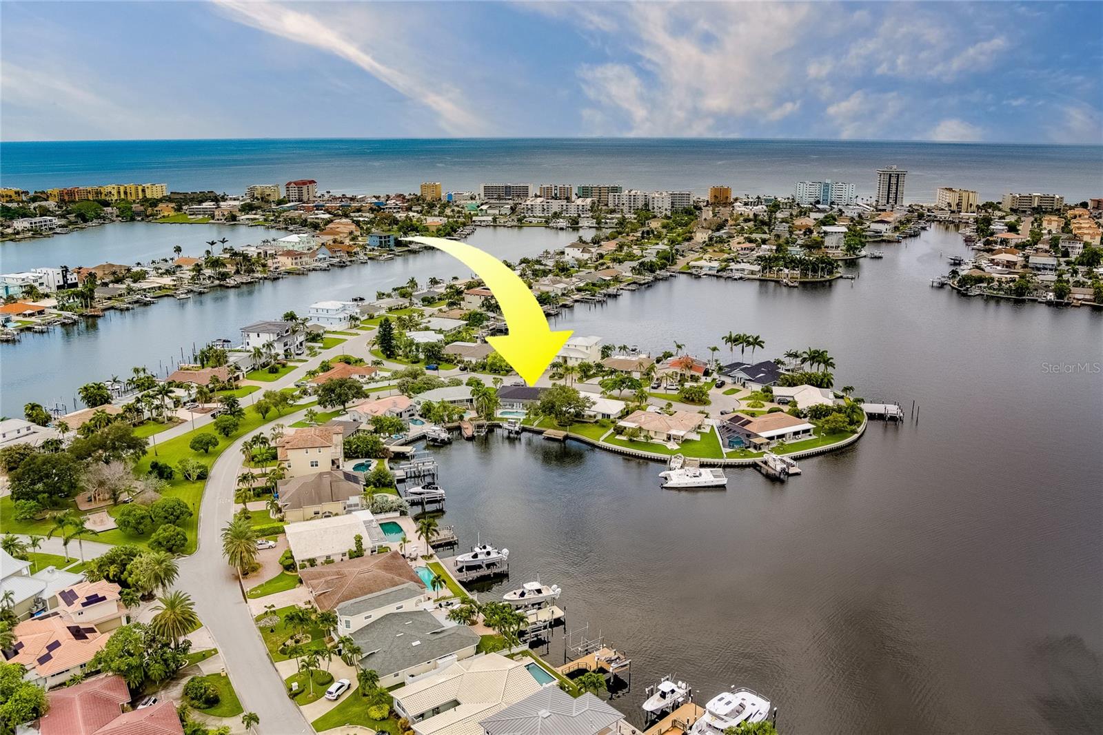 17325 ROSA LEE WAY, NORTH REDINGTON BEACH, FL, 33708