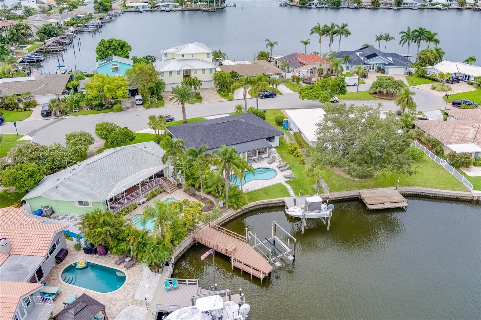 17325 ROSA LEE WAY, NORTH REDINGTON BEACH, FL, 33708