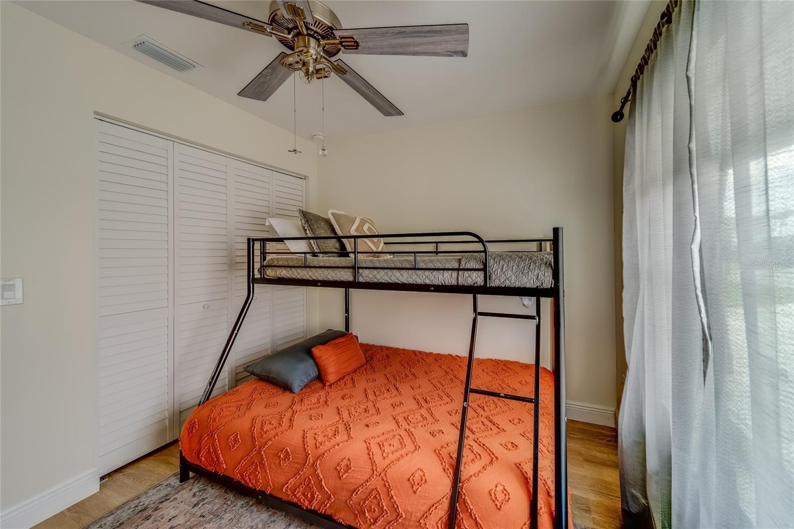 17325 ROSA LEE WAY, NORTH REDINGTON BEACH, FL, 33708