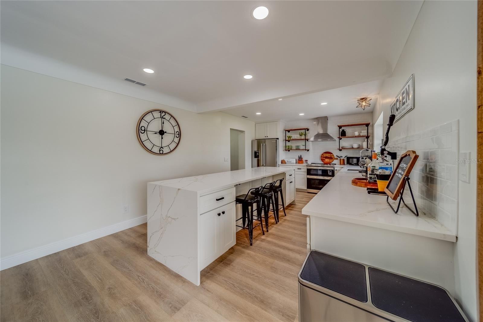 17325 ROSA LEE WAY, NORTH REDINGTON BEACH, FL, 33708