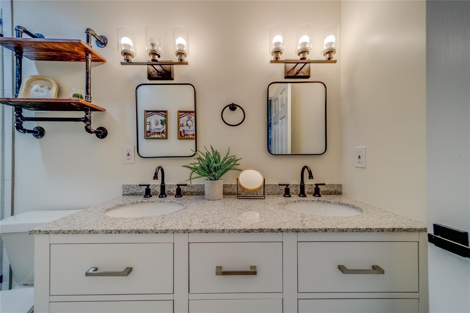 17325 ROSA LEE WAY, NORTH REDINGTON BEACH, FL, 33708