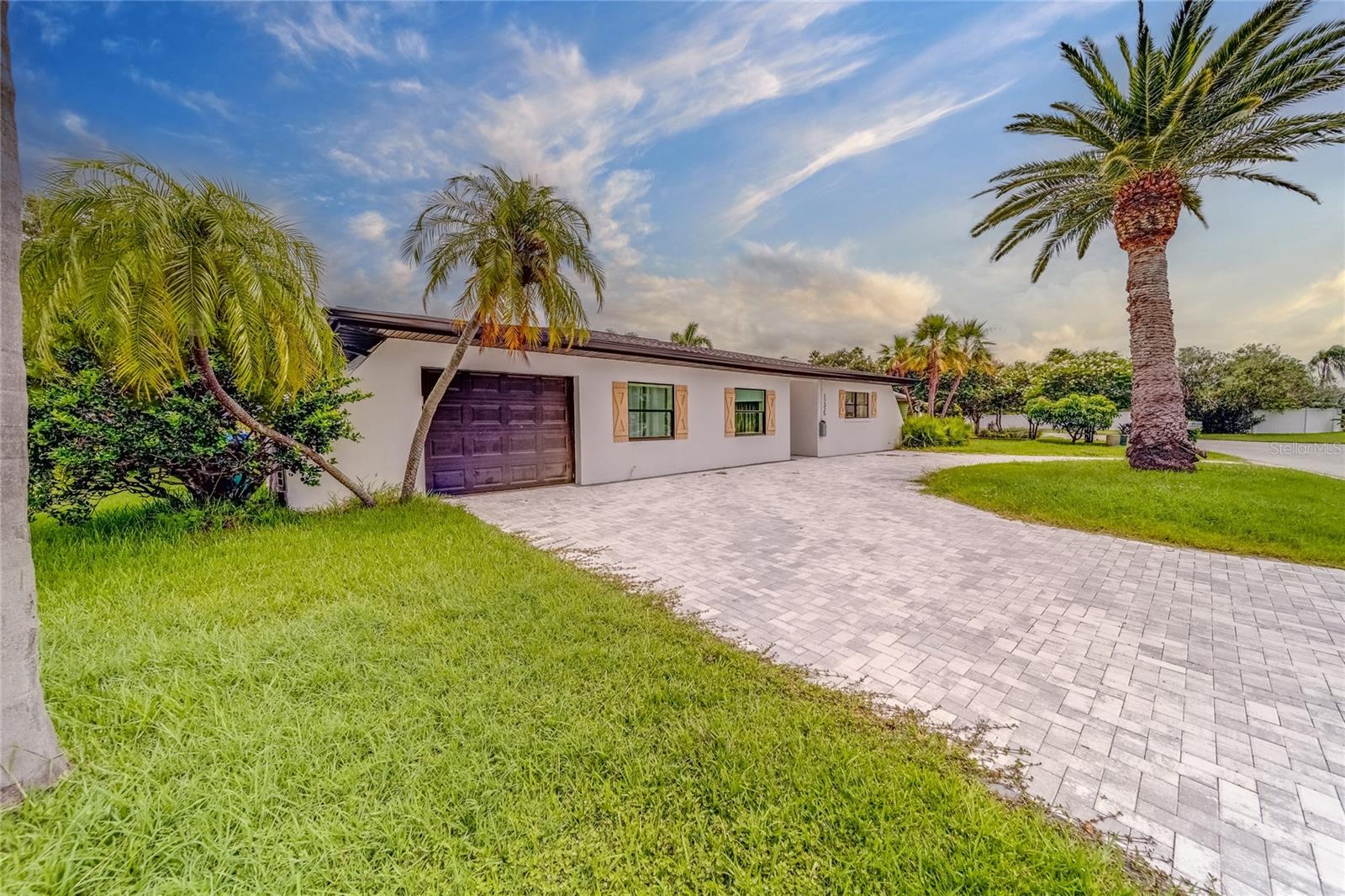 17325 ROSA LEE WAY, NORTH REDINGTON BEACH, FL, 33708