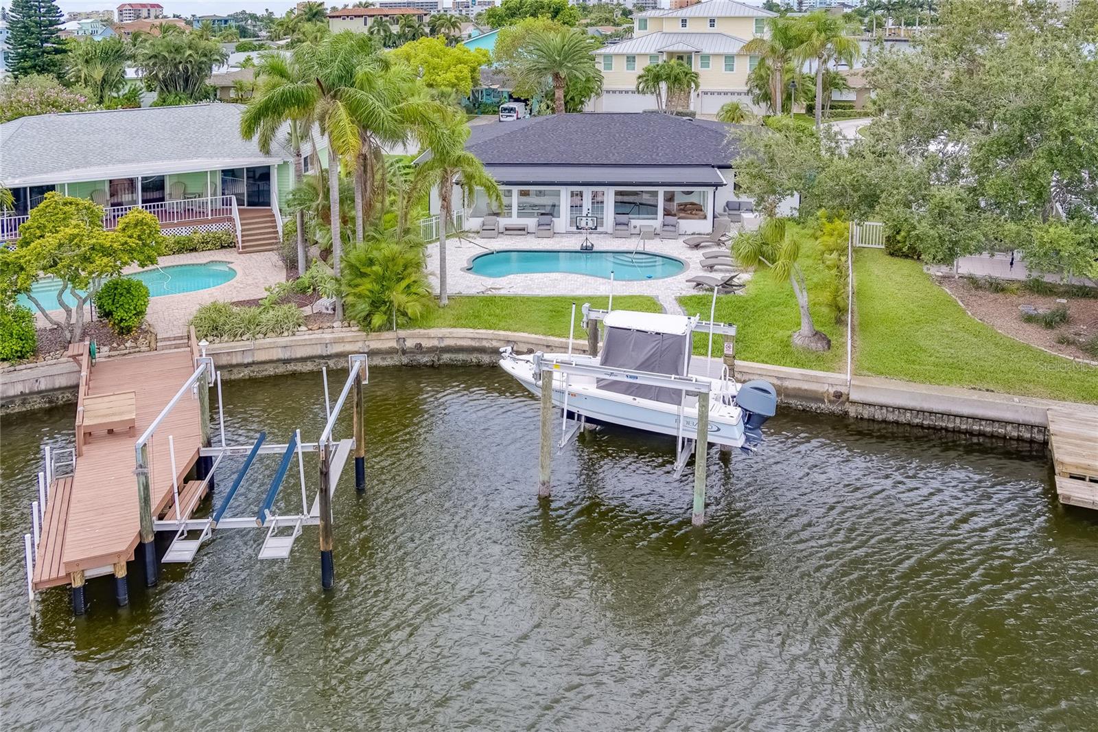 17325 ROSA LEE WAY, NORTH REDINGTON BEACH, FL, 33708
