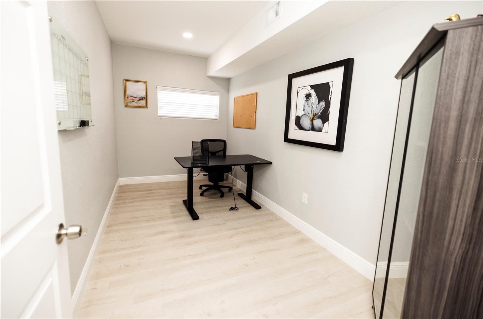 733 W COLONIAL DR, ORLANDO, FL, 32804