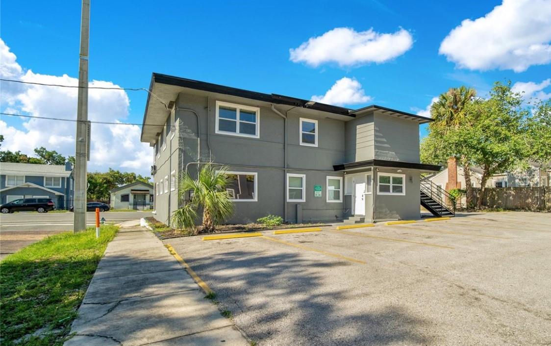 733 W COLONIAL DR, ORLANDO, FL, 32804