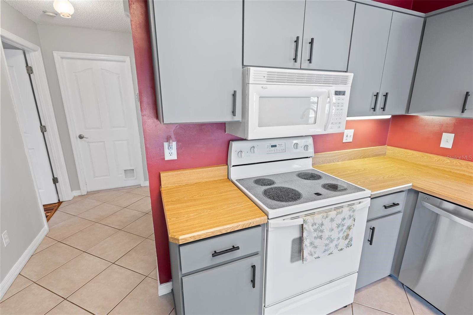 49 BUTTONWORTH DR, PALM COAST, FL, 32137