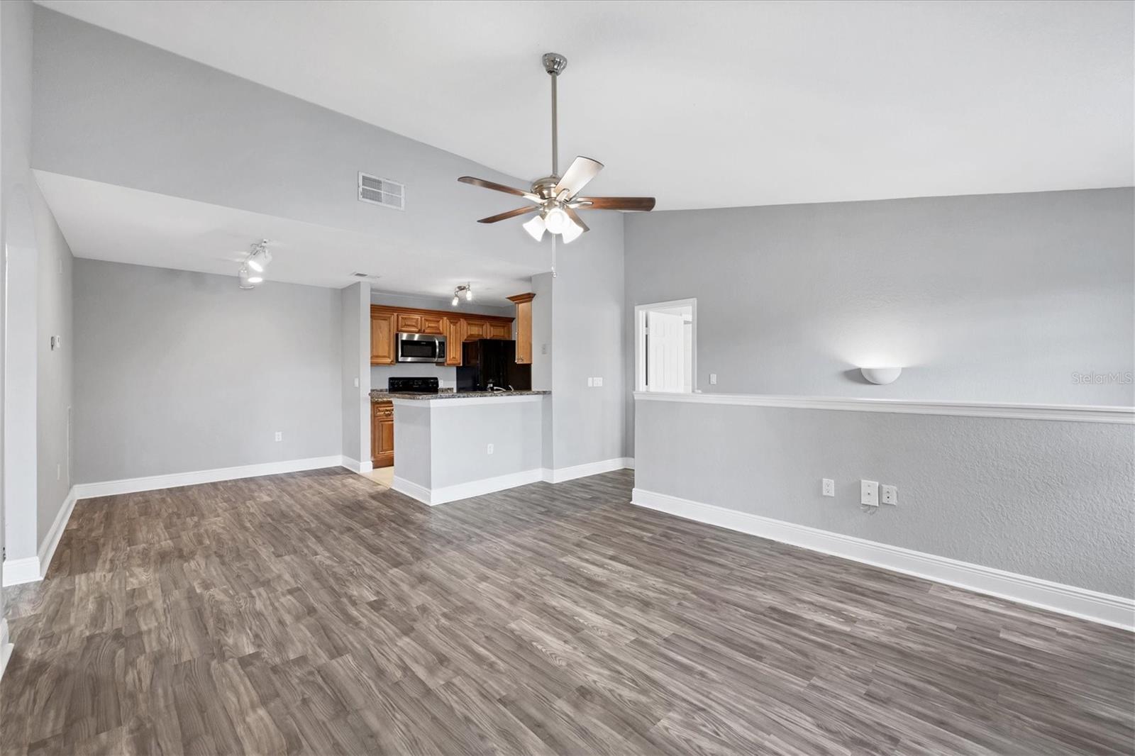 8803 MANOR LOOP #204, LAKEWOOD RANCH, FL, 34202