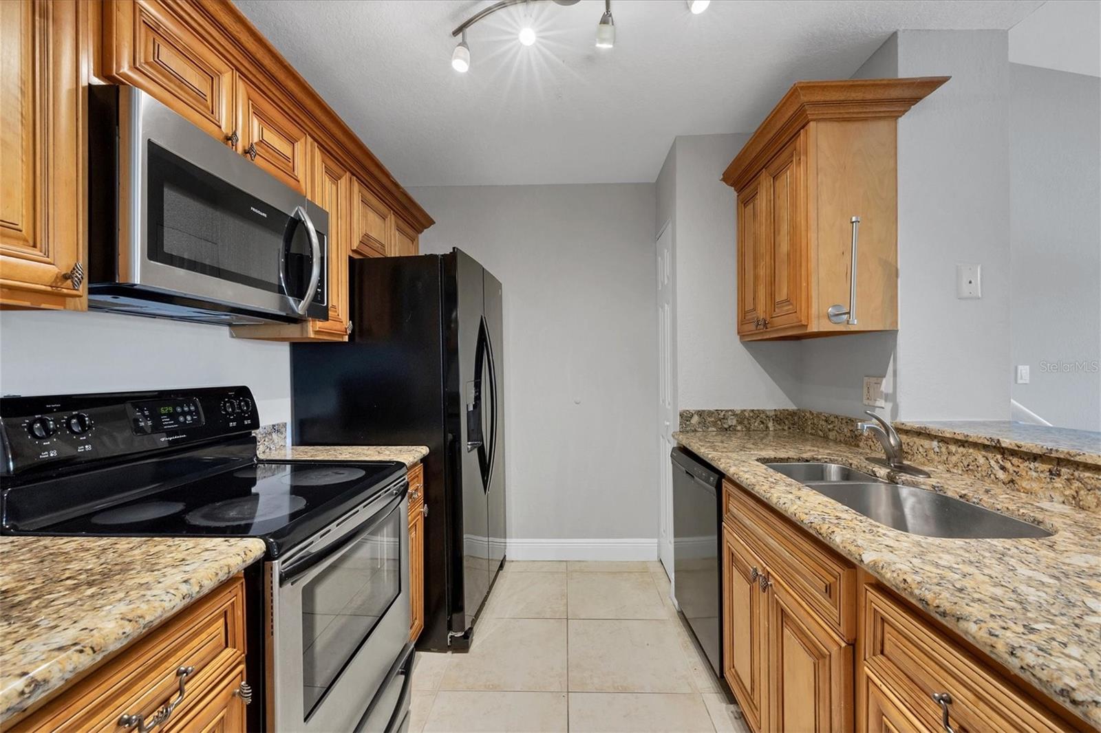 8803 MANOR LOOP #204, LAKEWOOD RANCH, FL, 34202