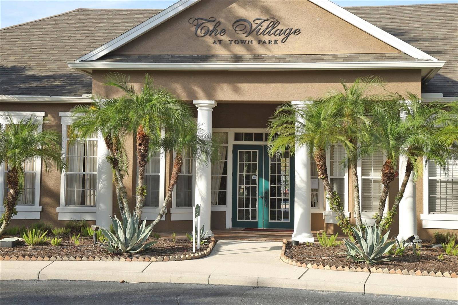 8803 MANOR LOOP #204, LAKEWOOD RANCH, FL, 34202