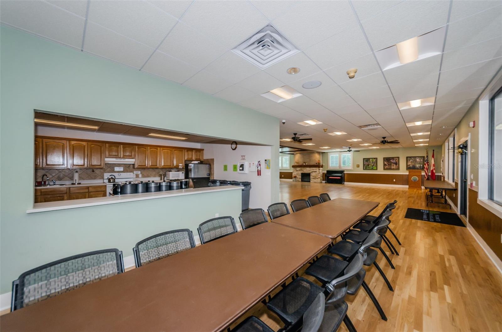 2241 SHELLY DR #B, PALM HARBOR, FL, 34684