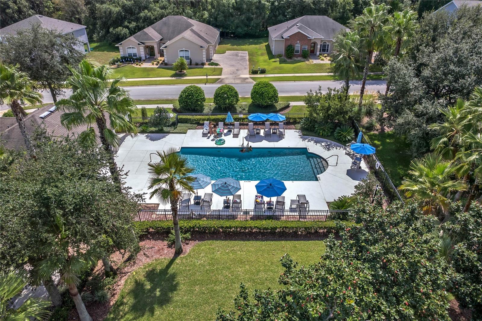 5911 WHISPER PINE DR, LEESBURG, FL, 34748