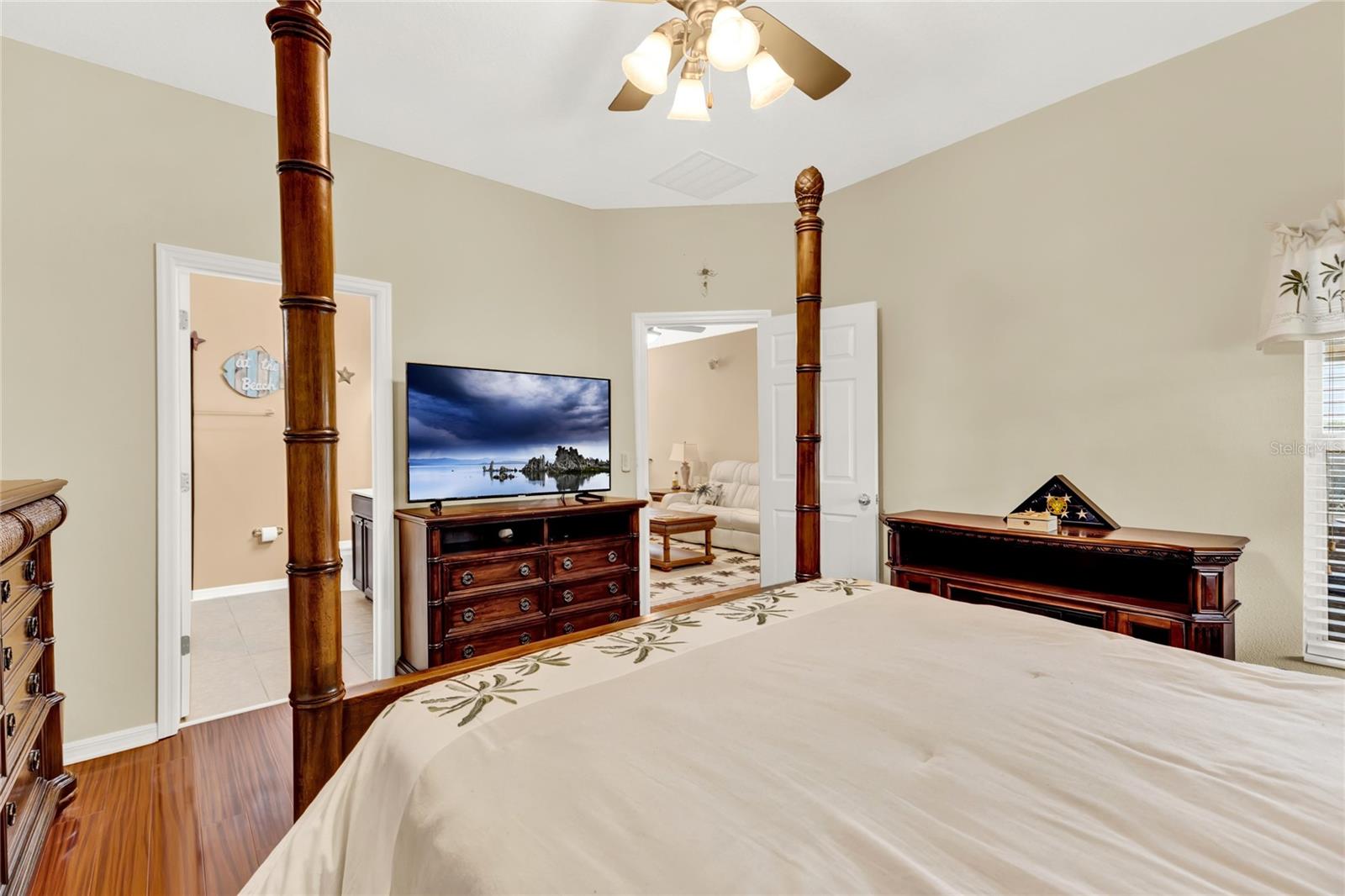 5911 WHISPER PINE DR, LEESBURG, FL, 34748