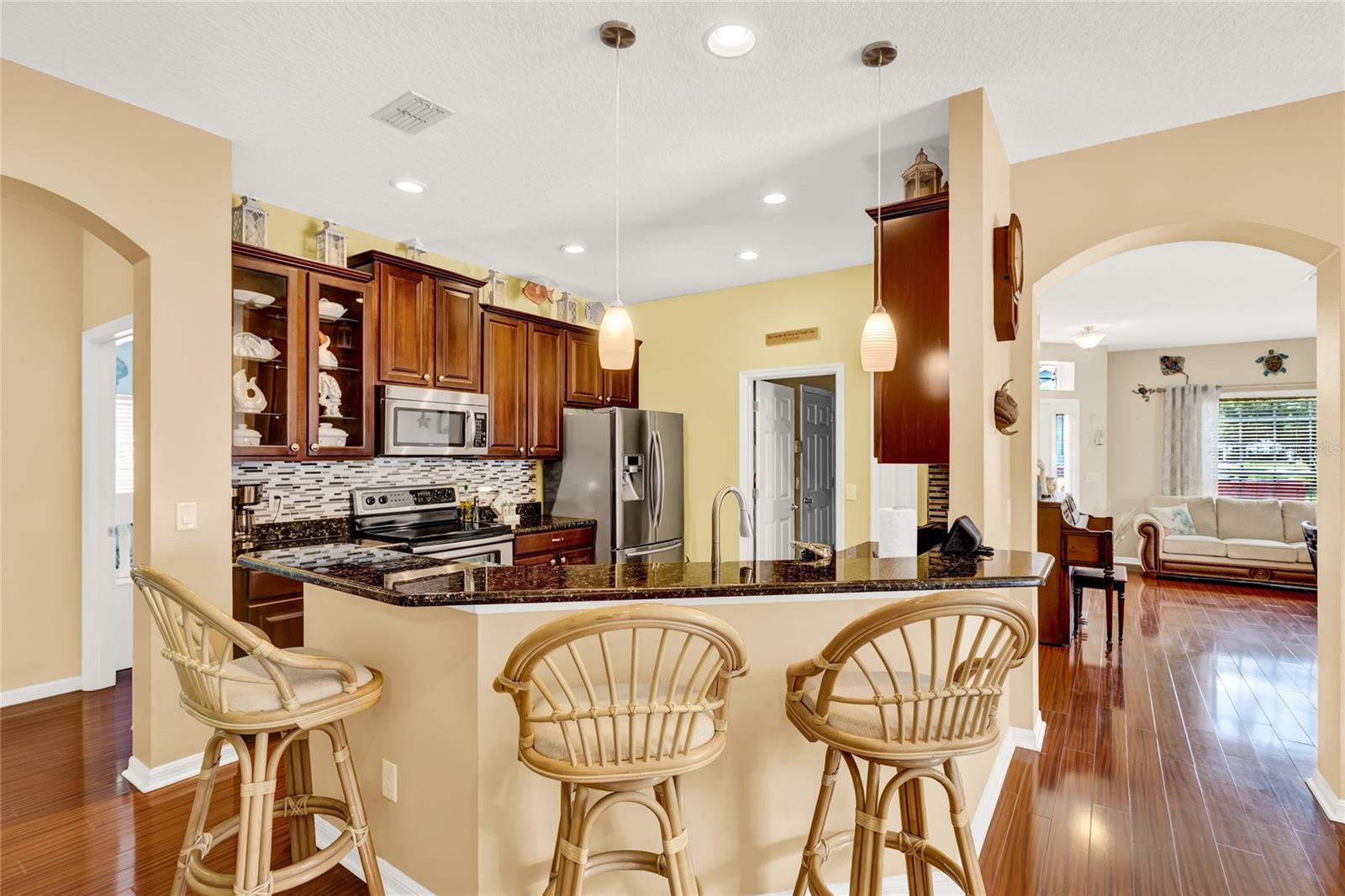 5911 WHISPER PINE DR, LEESBURG, FL, 34748