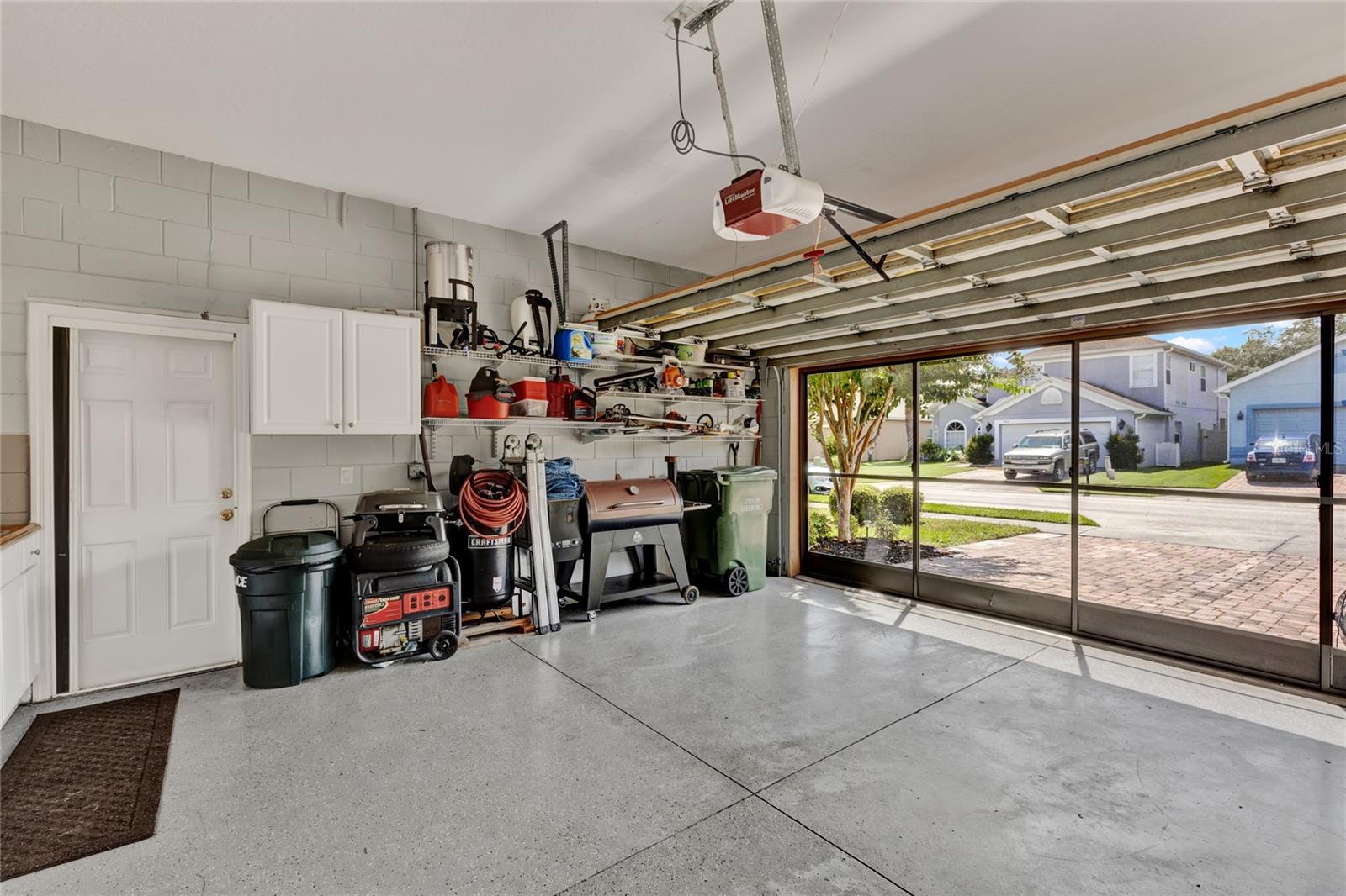 5911 WHISPER PINE DR, LEESBURG, FL, 34748
