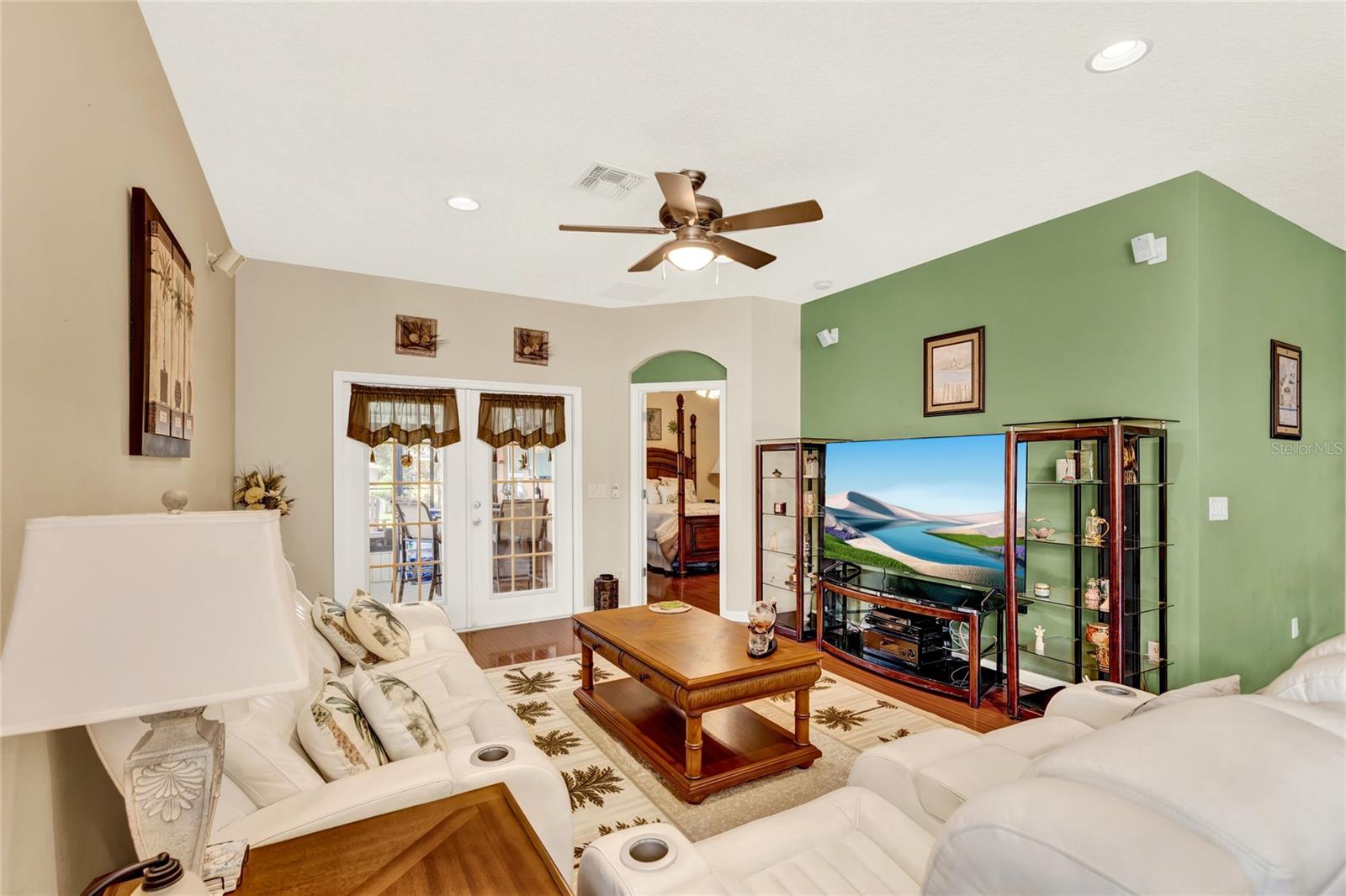 5911 WHISPER PINE DR, LEESBURG, FL, 34748