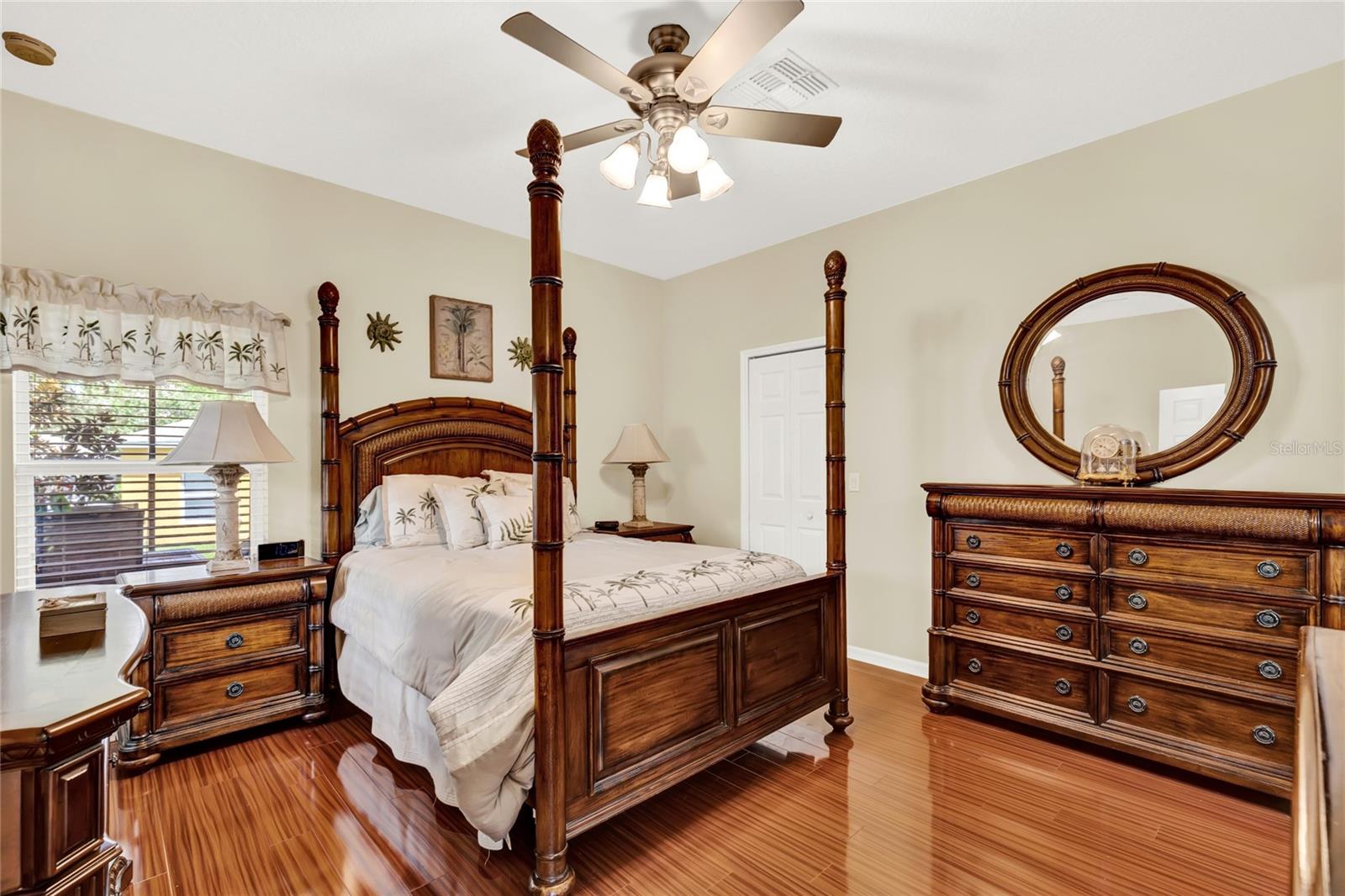 5911 WHISPER PINE DR, LEESBURG, FL, 34748