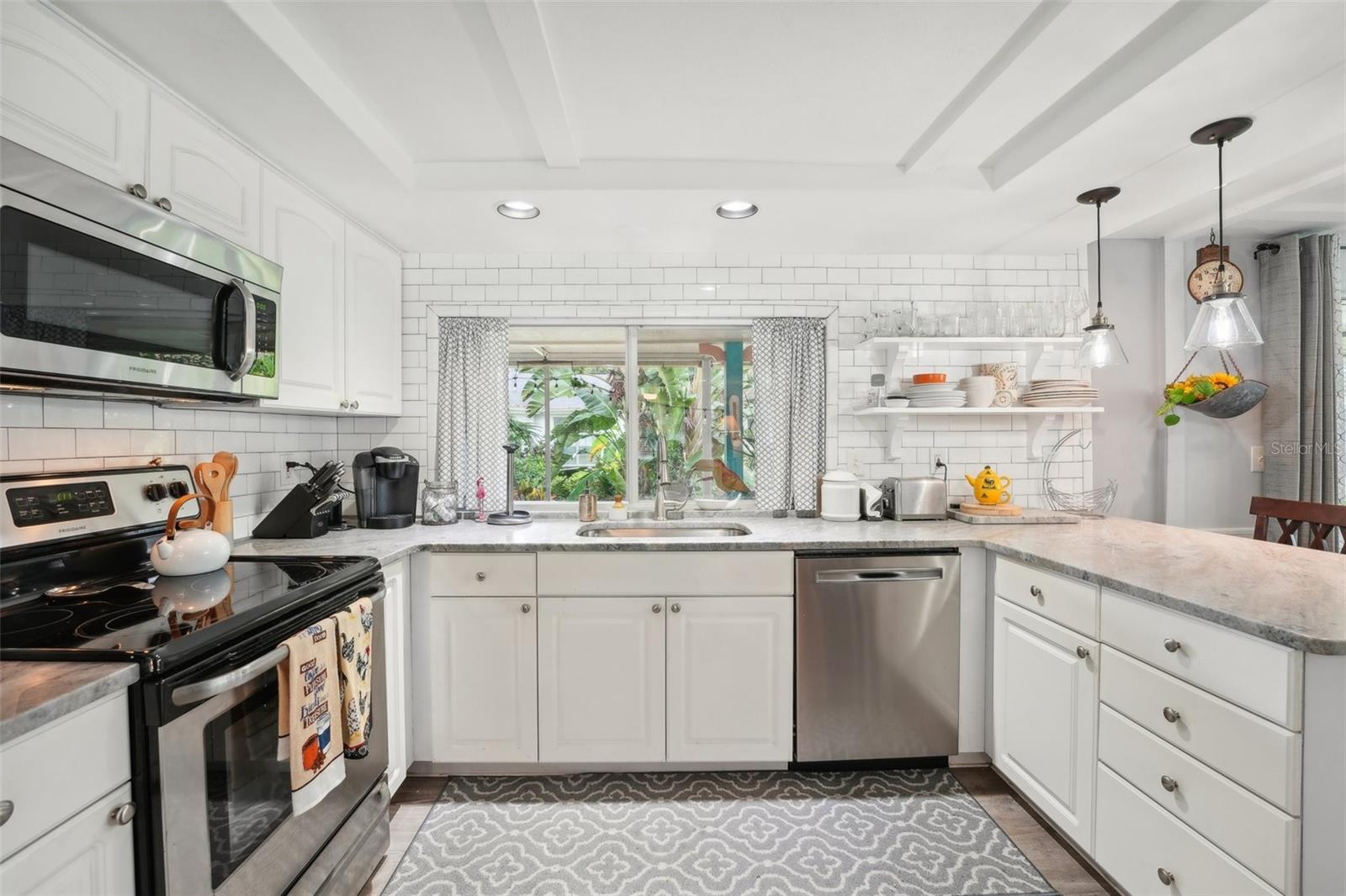 8803 MILL CREEK LN, HUDSON, FL, 34667