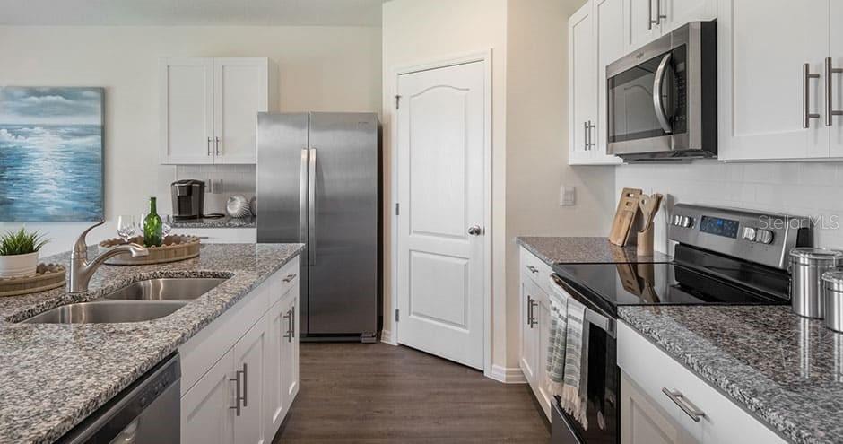 2429 MAIDENS BLUFF AVE #Cali, DAVENPORT, FL, 33837