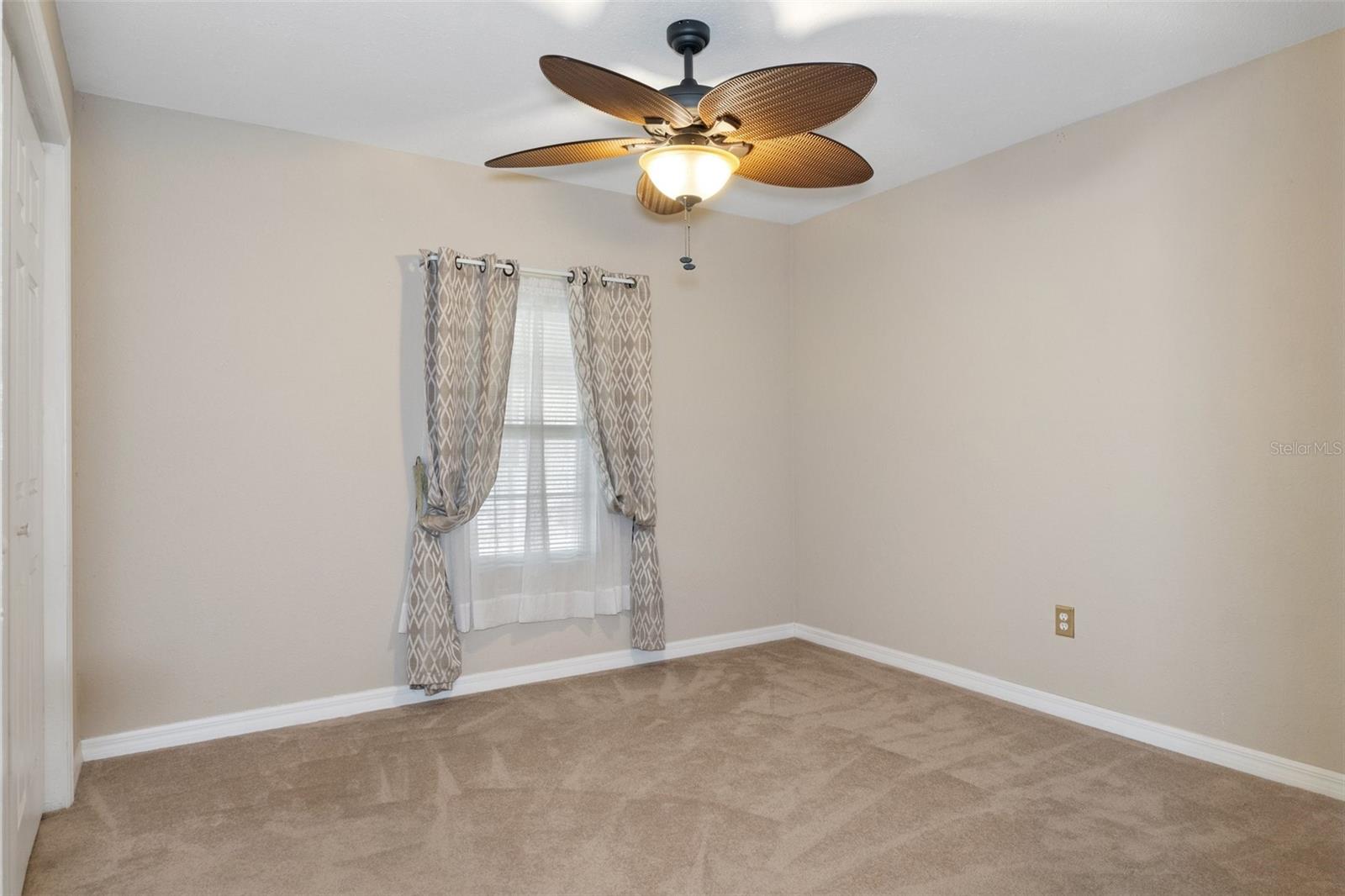 12077 FAIRWAY AVE, BROOKSVILLE, FL, 34613