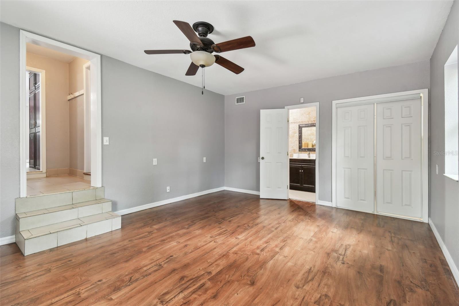 215 YOUNG PL, LAKELAND, FL, 33803