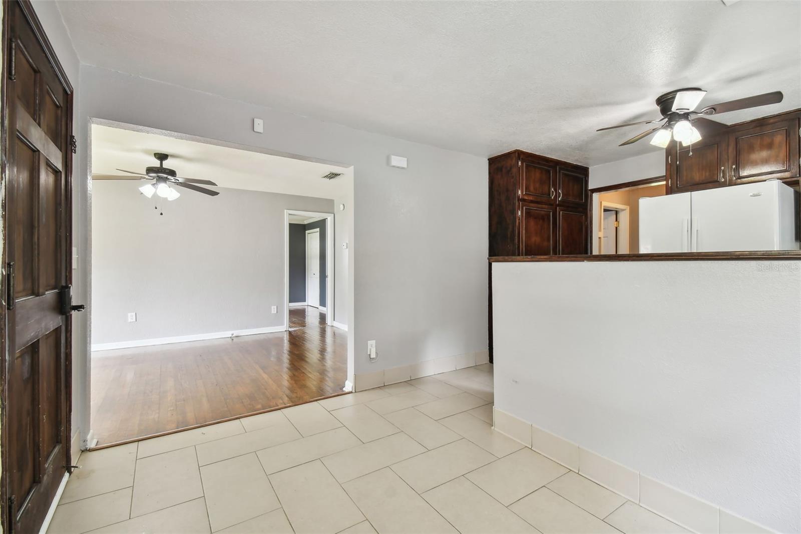 215 YOUNG PL, LAKELAND, FL, 33803