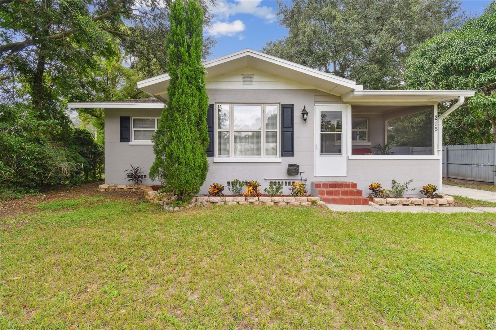 215 YOUNG PL, LAKELAND, FL, 33803
