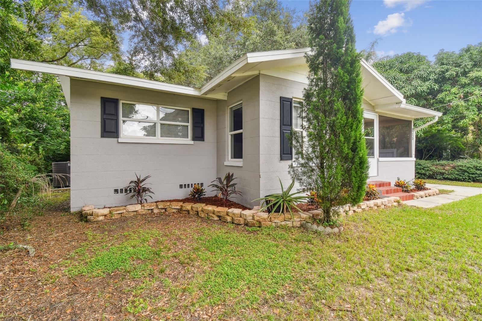 215 YOUNG PL, LAKELAND, FL, 33803