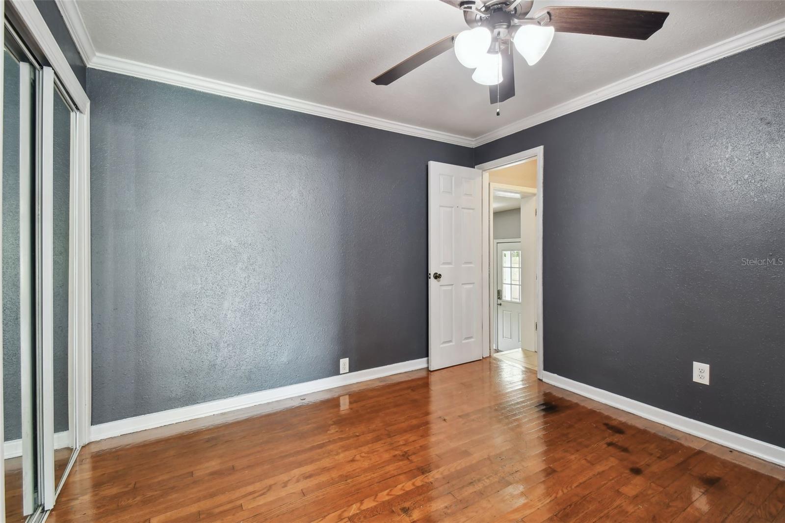 215 YOUNG PL, LAKELAND, FL, 33803