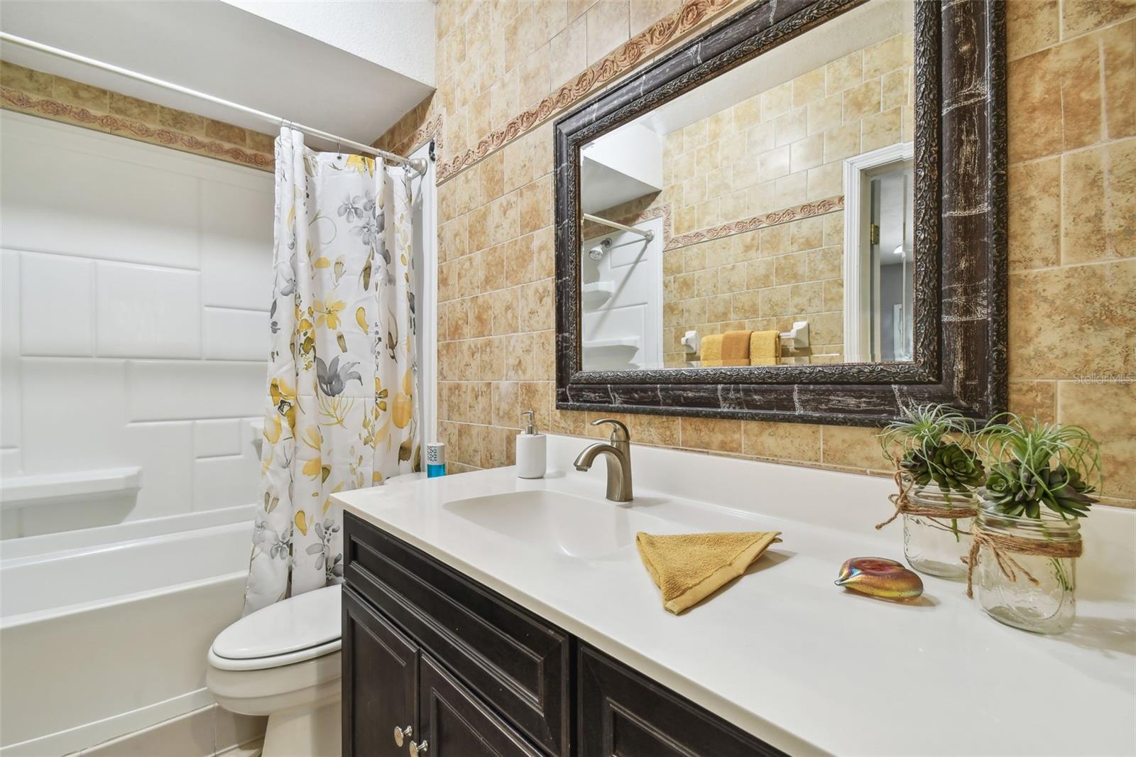 215 YOUNG PL, LAKELAND, FL, 33803