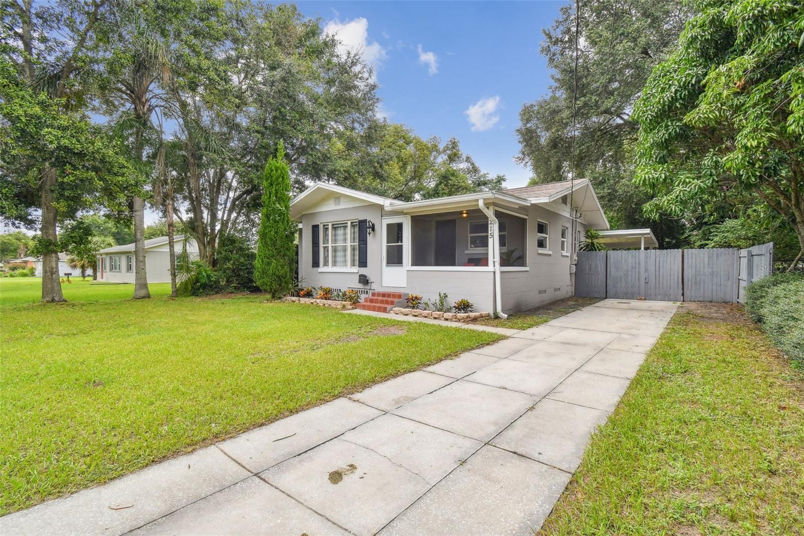 215 YOUNG PL, LAKELAND, FL, 33803