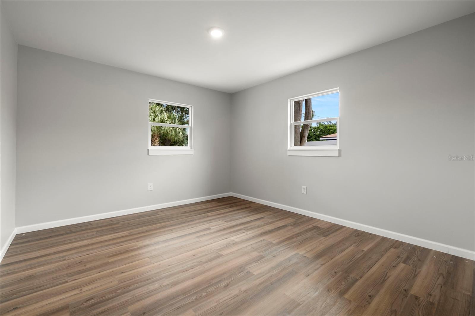 7571 RIDGE RD, SEMINOLE, FL, 33772