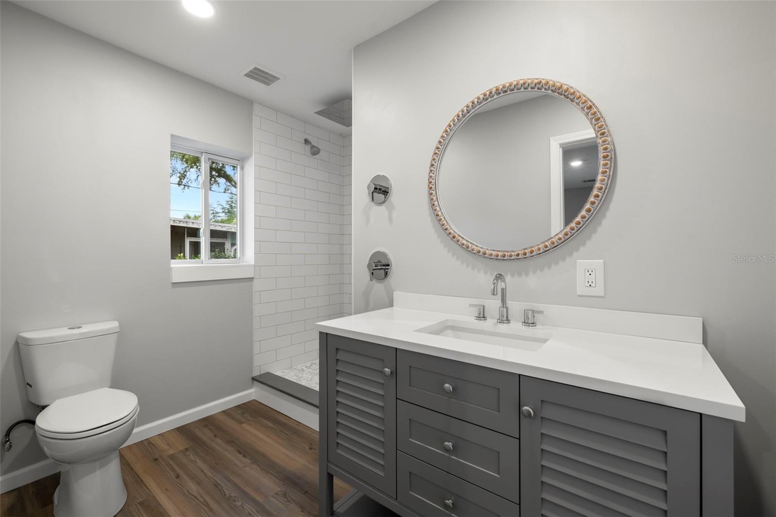 7571 RIDGE RD, SEMINOLE, FL, 33772