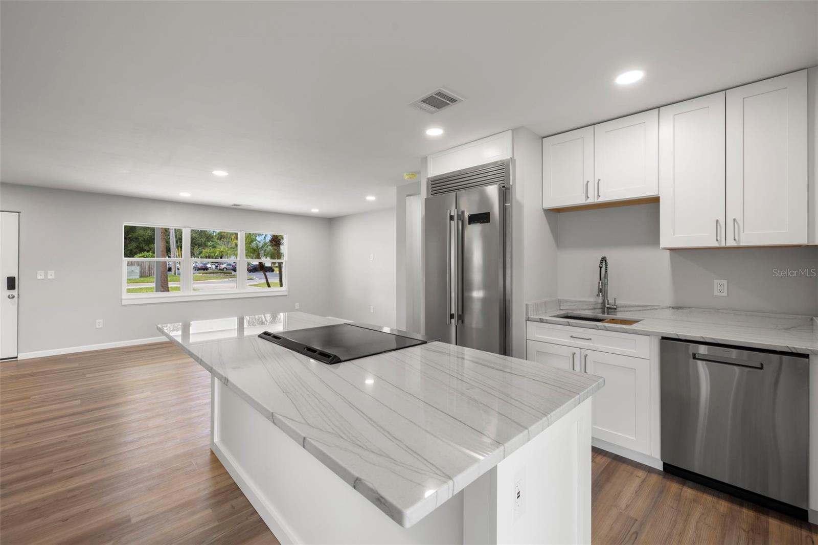 7571 RIDGE RD, SEMINOLE, FL, 33772