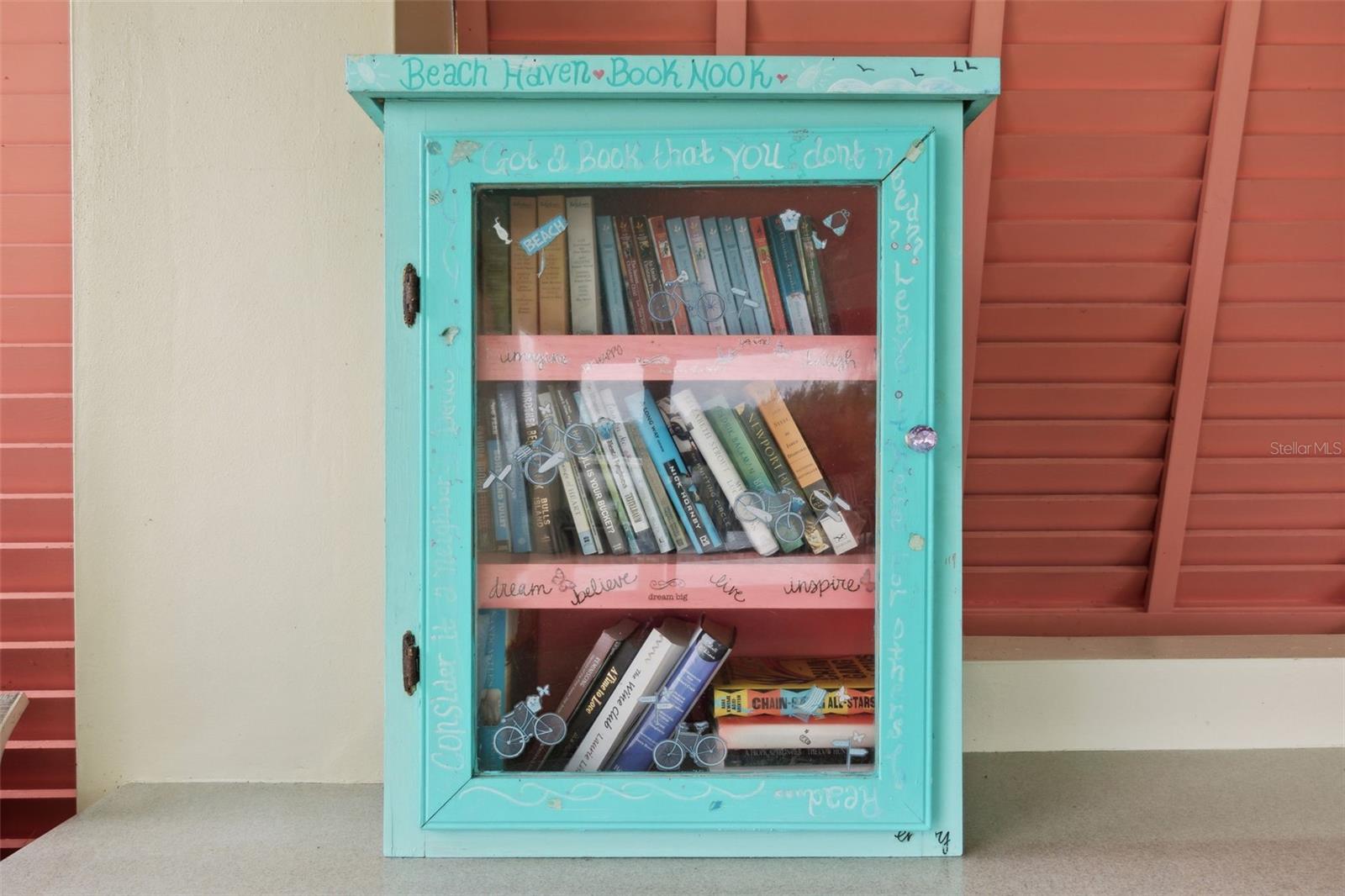 8 LAUGHING GULL LN, PALM COAST, FL, 32137