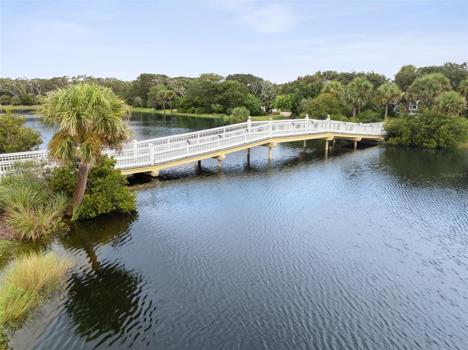 8 LAUGHING GULL LN, PALM COAST, FL, 32137