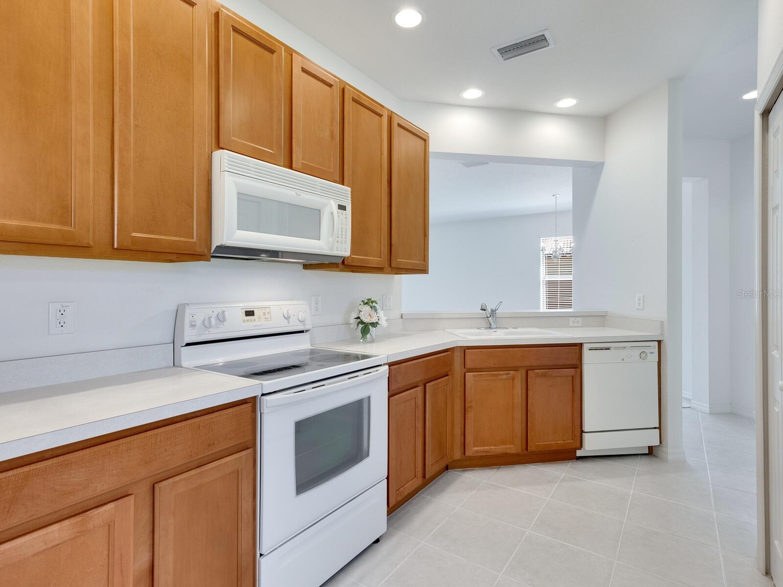 2096 BATELLO DR, VENICE, FL, 34292