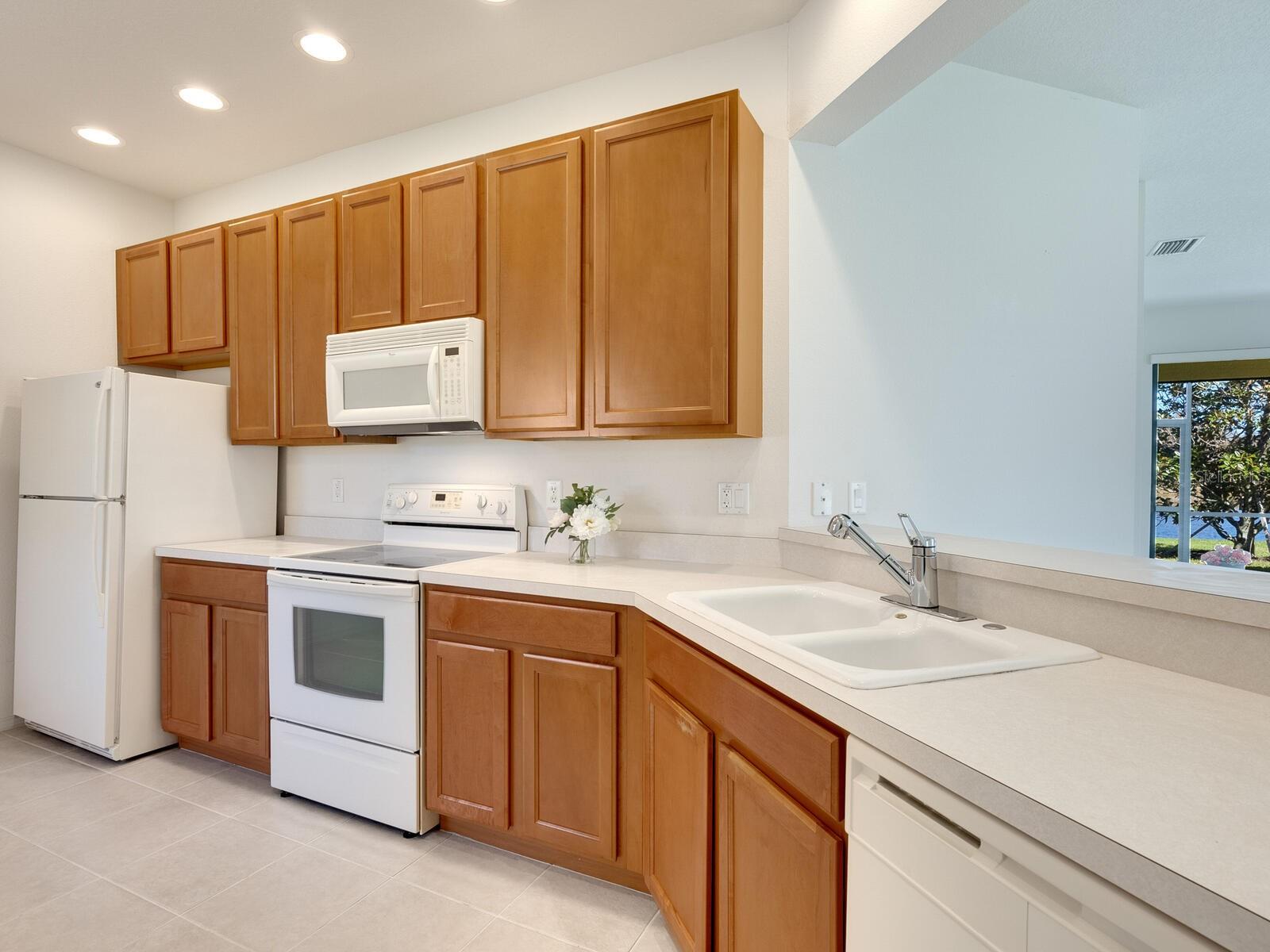 2096 BATELLO DR, VENICE, FL, 34292
